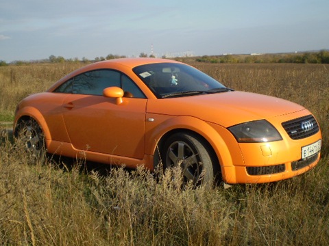 Автомобиль Audi TT Coupe Оранжевый металлик (1998)